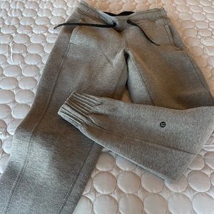 Size 2 Lululemon joggers